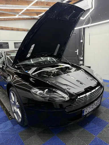 BlueShine Auto Detailing Spa Rzeszów | Polerowanie | Powłoki Ceramiczne | Folie PPF